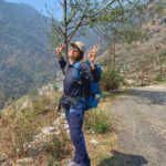 Asha Negi Instagram – मैं और मेरी favourite place💙✌🏼 Uttarakhand, Himalayas