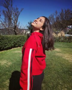 Asha Negi Instagram - There is no time more precious than this moment!💕☀️
@morgan.love
