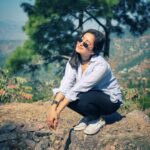 Asha Negi Instagram - Because when you sit back and look around, everything that happens makes so much sense💕🌷 #gratefulheart ✨ Chail, Himachal Pradesh