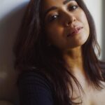Asha Negi Instagram - How life just continues and continues and how little fears stay alive in you, just how funny we love people wrong, and then learn how to love them right, and then can be deeply terribly lonely one moment, and then suddenly surrounded by joy and care the next, and how I was young and continue to be young and the older I get the younger I feel and how I can’t even count all the ways I’ve changed but Iam still learning the same lessons again and again. I don’t know life is absurd and I like to look at strange dead bugs on the ground and watch the wind tickle the trees and jump on dead leaves and give someone funny bad kisses and sometimes it all seems stupid and overwhelming but actually it is all fine and wonderful so yeah… -unknown . 📷 @palashsverma