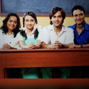 Ashi Singh Instagram - Happy 5 years to YUDKBH ♥️ Can’t be enough thankful for this great opportunity @shashisumeetproductions @sonytvofficial 🙏🏻 . #YUDKBH #AshiSingh #AshiAsNaina #YehUnDinonKiBaatHai #5yearsOfYUDKBH ♥️