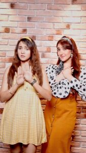 Ashi Singh Instagram - Channeling our retro drama-queens🫶🏻🤓 #GhodeyPeSawar #Retro