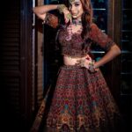 Ashi Singh Instagram - ♥️ . Shoot Concept:- @nehaadhvikmahajan @bridalsbynam . 💄MUA , Hair & Styling :- @nehaadhvikmahajan . 📸:- @knotsbyamp . . 👗Outfit:- @sudhirbhaisareewala . 💍Jewellery:- @ajewelsbyanmol .