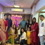 Ashi Singh Instagram - Day 2 well spent 🙏🏻 Jai shri Ganesha 🙏🏻 Ganpati Bappa morya 🙏🏻 . #AshiSingh #GaneshChaturthi #GanpatiBappa
