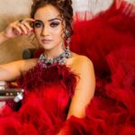 Ashi Singh Instagram - Presenting, My 1st Celebrity Guest and The 1st Look Of “MAGICAL MAKEOVERS” on The Very Beautiful:- @i_ashisinghh . Shoot Concept:- @nehaadhvikmahajan . 💄MUA , Hair & Styling :- @nehaadhvikmahajan . MakeUp :- @myglamm . 📸:- @knotsbyamp . 👗Outfit:- @pankh_studio . 💍Jewellery:- @ambrusjewels @red_door_luxury . Location:- @courtyardmumbai . #makeup #ootd #nehaadhvikmahajan #makeupbyme💄 #nammakeovers #bride #to #be #bridal #look #bridalmakeupartist #destinationweddingmakeupartist #weddingmakeup #hair #hairstyling #nammakeovers #bollywood #television #makeupartist #mumbai #traveller #all #over #the #globe #bridesma