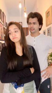 Ashi Singh Instagram - Kyu Dimaag chalaya @i_ashisinghh 😂❤️