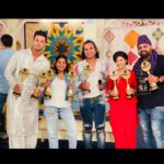 Ashi Singh Instagram - These awards belong to the whole team of MEET ♥️ Thank you @zeetv 🌟NEW BEST JODI - @i_shagunofficial I think we make a good team 😋🤗🥂 🌟Best Beti 🌟Favourite naya Sadasya(F) 🌟Favourite Naya Sadasya(M) 🌟Best Khalnayak 🌟Best Sasurji 🌟BEST DIRECTOR Congratulations @vaibhavsingh182019 @i_shagunofficial @sharainkhanduja_ @soorajthapar @shashisumeetproductions @shwetabishnoi @afsha_ansari96 #AshiSingh #Meet #MeetOnZeeTV #MeetAurMeet #BestJodi #MeetBadlegiDuniyaKiReet #ZRA #ZRA2022 #ZeeRishteyAwards #MeetHooda