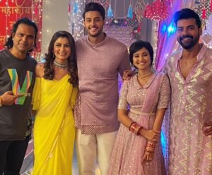 Ashi Singh Instagram - Zarur dekhein Meet wali Diwali 31st oct ko 12pm or 7pm sirf zee tv par. ♥️
Bhai MEET wali diwali me zee kutumb ke sare sitaron ke sath hume to bada maza aya. ♥️
@zeetv 
.
#meet #MeetBadlegiduniyaKiReet #MeetWaliDiwali #MeetAurMeet #Ashisingh #AshiSinghAsMeet