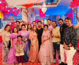 Ashi Singh Instagram - Zarur dekhein Meet wali Diwali 31st oct ko 12pm or 7pm sirf zee tv par. ♥️
Bhai MEET wali diwali me zee kutumb ke sare sitaron ke sath hume to bada maza aya. ♥️
@zeetv 
.
#meet #MeetBadlegiduniyaKiReet #MeetWaliDiwali #MeetAurMeet #Ashisingh #AshiSinghAsMeet