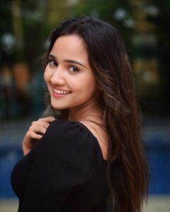 Ashi Singh Instagram - That feel good vibe ❤
.
#ashisingh #goodvibe 
.
Pc- @naturepaparazzo