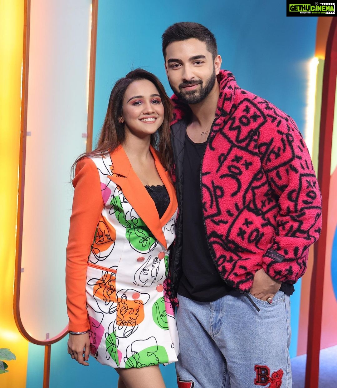 Ashi Singh Instagram - Never a dull moment around this cutie ……☺️🥰