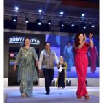 Avantika Khatri Instagram - Being Felicitated ! @suryadatta_group Had the great pleasure to Judge India’s budding fashion designers and upcoming talents. @sivassifd . #KudiAK #AK #avantikakhattri #jury #duties #felicitated #suryaduttainstitutes #fashion #technology #institute #suryadutta #advocator #of #selflove #avantika #khattri #filmmaker #mumbai #pune #india #bollywoodactress #producer #bollywood #actress #filmdirector #filmmaker #celebrity #pictures #avantikakhattrilatestpics @avantikakhattri