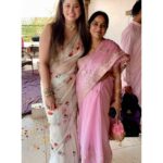 Avantika Khatri Instagram - It’s The Season To Sparkle ! ✨ . #KudiAK #AK #avantika #khattri #filmmaker #mumbai #pune #india #homesweethome #home #love #happynewyear #2023 #bollywoodactress #producer #actress #filmdirector #filmmaker #celebrity #avantikakhattrilatestpics #avantikakhattri @directors_visions @avantikakhattri Home Sweet Home