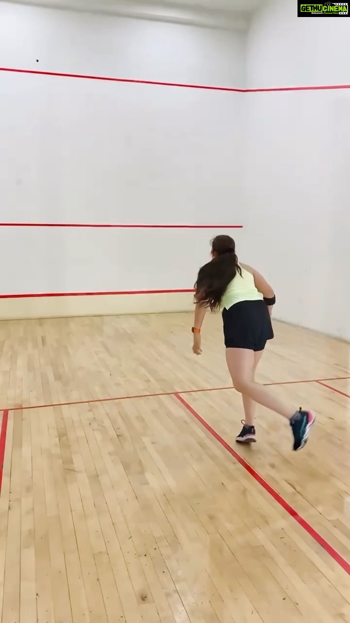 Avantika Khatri Instagram - The woman who does not require validation from anyone is the most feared individual on the planet. And.. the next time you want to second guess yourself..?! Don’t Do It !!! You’ll always find that your power comes from within !!! Amen ! #avantikakhattri #fitnessislife #squash #just #being #my #usual #self #grind #workout #achieve #upwardsandonwards India