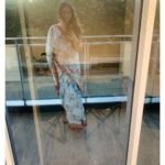 Avantika Khatri Instagram - वो यूँ तो बेहद हसीन लगते थे, फिर हमने एक दिन साड़ी में क़यामत को देखा । 😆 Shayaris aside.. just here to tell you all, that we had a wonderful time conducting पूजा-आरती at our new abode. . #AK #and #Milind #luxuryhomes #we #did #it #newhouse #onemore #housebeautiful #mynew #home #gudipadwa #grahpravesh #eventful #day #summervibes #love #pretty #avantika #khattri #filmmaker #mumbai #pune #india #bollywoodactress #producer #celebrity #avantikakhattrilatestpics #avantikakhattri @directors_visions @avantikakhattri