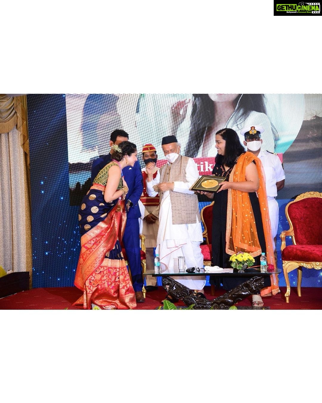 Avantika Khatri Instagram - #latepost Extremely Happy and Hugely Honoured to be awarded as this years “Iconic Producer, Film-Director and Actress at the #PowerfulWomenAwards at #RajBhavan by the Governor of Maharashtra. This ones to all the women out there who are conquering every field with such beauty and grace. Thank you to the Honourable Governor of Maharashtra Shri Bhagat Singh Koshyari ji @bhagatsinghkoshyari and to the entire team of @midday_entertainment for recognising my work and the work of each one of these strong women in their respective fields. . #gratitude #blessed #womensday #2022 #powerfulwomen2022 #womenachievers #award #honoured #india #mumbai #ethnicwear #indianwear #proud #moment #rajbhavan #governor #of #maharashtra #tajpalacemumbai #taj #government #midday #jagran #jagranpublication #avantikakhattrilatestpics #avantikakhattri