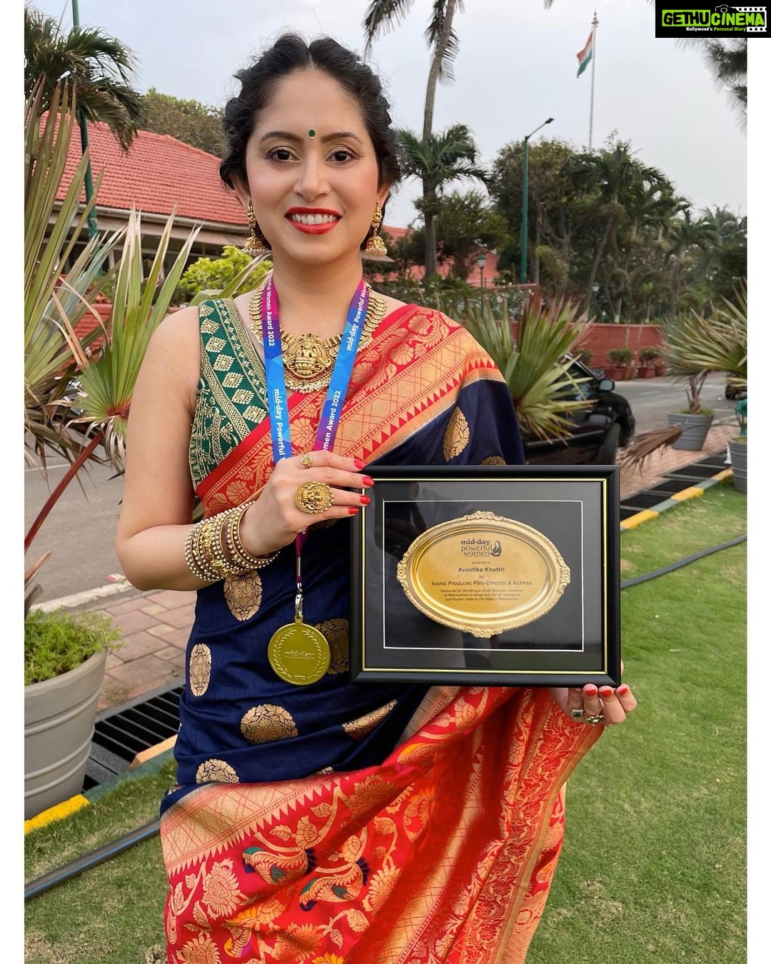 Avantika Khatri Instagram - #latepost Extremely Happy and Hugely Honoured to be awarded as this years “Iconic Producer, Film-Director and Actress at the #PowerfulWomenAwards at #RajBhavan by the Governor of Maharashtra. This ones to all the women out there who are conquering every field with such beauty and grace. Thank you to the Honourable Governor of Maharashtra Shri Bhagat Singh Koshyari ji @bhagatsinghkoshyari and to the entire team of @midday_entertainment for recognising my work and the work of each one of these strong women in their respective fields. . #gratitude #blessed #womensday #2022 #powerfulwomen2022 #honoured #india #mumbai #ethnicwear #indianwear #proud #moment #rajbhavan #governor #of #maharashtra #tajpalacemumbai #taj #government #midday #jagran #jagranpublication #avantikakhattrilatestpics #avantikakhattri Raj Bhavan