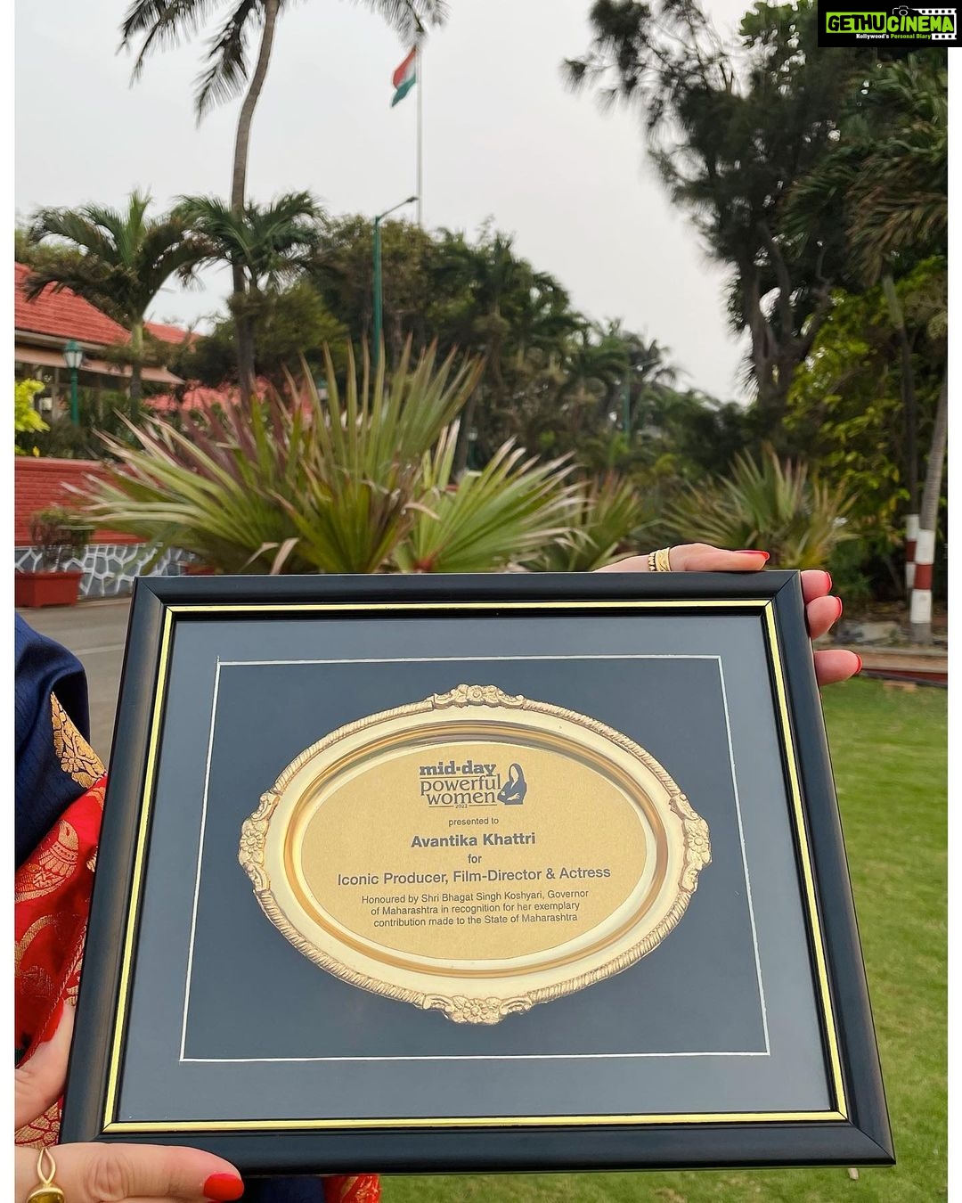 Avantika Khatri Instagram - #latepost Extremely Happy and Hugely Honoured to be awarded as this years “Iconic Producer, Film-Director and Actress at the #PowerfulWomenAwards at #RajBhavan by the Governor of Maharashtra. This ones to all the women out there who are conquering every field with such beauty and grace. Thank you to the Honourable Governor of Maharashtra Shri Bhagat Singh Koshyari ji @bhagatsinghkoshyari and to the entire team of @midday_entertainment for recognising my work and the work of each one of these strong women in their respective fields. . #gratitude #blessed #womensday #2022 #powerfulwomen2022 #honoured #india #mumbai #ethnicwear #indianwear #proud #moment #rajbhavan #governor #of #maharashtra #tajpalacemumbai #taj #government #midday #jagran #jagranpublication #avantikakhattrilatestpics #avantikakhattri Raj Bhavan