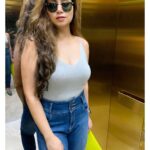 Avantika Khatri Instagram - आप सामने हो और हम हद मे रहें, मोहब्बत में कोई इतना भी शरीफ़ नहीं होता ! ❤️🔥 . #KudiAK #AK #homesweethome #humbleabode #loves #hindi #urdupoetry #shayarilover #lovemyself #advocator #of #selflove #avantika #khattri #filmmaker #mumbai #pune #india #bollywoodactress #producer #actress #filmdirector #filmmaker #celebrity #pictures #avantikakhattrilatestpics #avantikakhattri @directors_visions @avantikakhattri Home Sweet Home