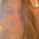 Avantika Khatri Instagram - Absolutely in Love with Mornings ! They are B-E-A-U-T-I-F-U-L ! ⛅️😍 #avantikakhattri #AK #loves #mornings #and #the #brightest #of #sun