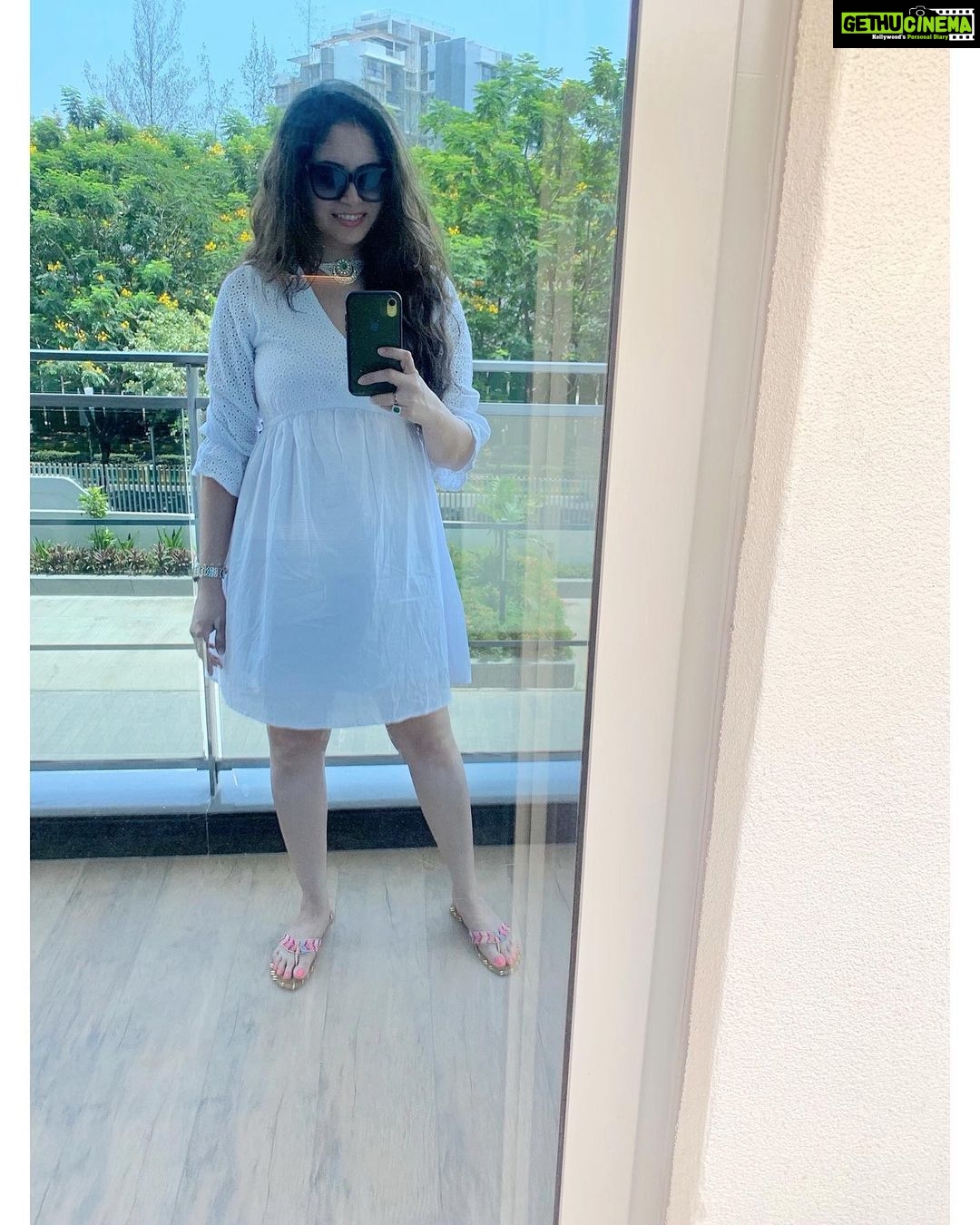 Avantika Khatri Instagram - ✨The universe presents us with endless opportunities to synchronise our path with our truth. When you see a new trail, or a footprint you do not know, follow it to the point of knowing. ✨ . #AK #To #Each #Their #Path #luxuryhomes #time #tomake #newmemories #newhouse #disconnecting #from #socialmedia #for #sometime #love #whites #housebeautiful #avantika #khattri #filmmaker #entrepreneur #mumbai #pune #india #bollywoodactress #producer #celebrity #avantikakhattrilatestpics #avantikakhattri @directors_visions @avantikakhattri