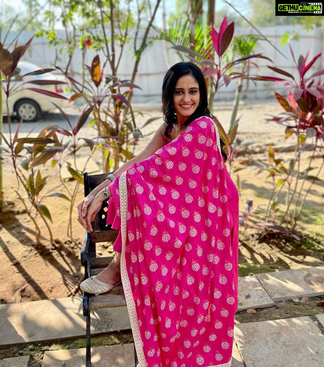 Ayesha Singh Instagram - #ghumhaikisikeypyaarmeiin ❤️