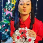 Ayesha Singh Instagram - Bringing 2023 with a big smile and hopeful eyes. Happy New year everyone, with loads of love ❤️