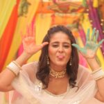 Ayesha Singh Instagram - Holi Ki Dher Sari Shubkamnain ❤️🙏🏻🥰🥳💃