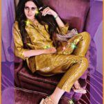 Ayesha Singh Instagram – Glittery and Retro ✨.