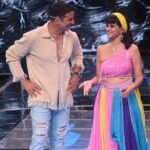 Ayesha Singh Instagram – Unlimited Fun❤️ with @akshaykumar on #ravivaarwithstarparivaar @starplus ..