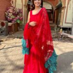 Ayesha Singh Instagram - Valentine Month 🙃❣️. #ghumhaikisikeypyaarmeiin