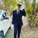 Ayesha Singh Instagram – Where would you wanna go for a drive with this Driver 😜😈 #bts chilling with @siddhartha_vankar_official 😘🥰❤️#ghumhaikisikeypyaarmeiin #actorslife #actor #ghkkpm #fun #funtimes