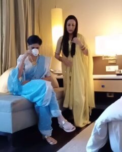 Ayesha Singh Instagram - jab we swapped ❣️😂😁🥰 with my Pyaari @kishorishahane ... @starplus ❣️ #ghumhaikisikeypyaarmeiin