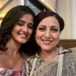 Ayesha Singh Instagram – Dump 10 🤭.. A couple of solos that were never clicked for posting hehehe a couple of in the moment pictures with Sandy bhai Kishori mam and Aru ❤️..and again a couple of random solos…