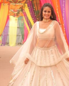Ayesha Singh Instagram - Holi Ki Dher Sari Shubkamnain ❤️🙏🏻🥰🥳💃