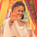 Ayesha Singh Instagram - Holi Ki Dher Sari Shubkamnain ❤️🙏🏻🥰🥳💃