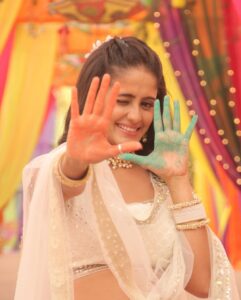 Ayesha Singh Instagram - Holi Ki Dher Sari Shubkamnain ❤️🙏🏻🥰🥳💃