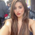 Benafsha Soonawalla Instagram – Just an on set selfie face 👩🏻‍🦰 Galata Tower, Estambul, Turquía.