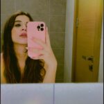 Benafsha Soonawalla Instagram – Clearly mirror pictures are my thing now