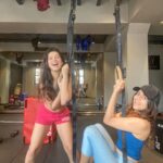 Benafsha Soonawalla Instagram - Different playground, same friend 🧿👭 and some self timer 😛 Love my new mornings with @riyashrofff Mould Fitness