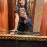 Benafsha Soonawalla Instagram - What looks like my little bathroom breaks at family dinners 🍽