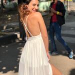 Benafsha Soonawalla Instagram - Good afternoon to everybody except this shameless photobomb boy😁 let’s host!
