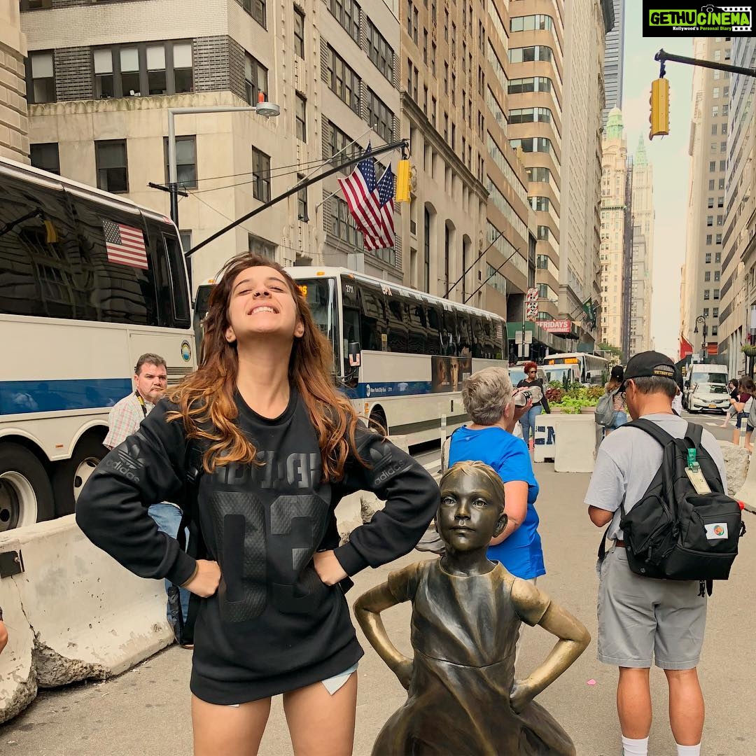 Benafsha Soonawalla Instagram - Wall Street Bull, New York