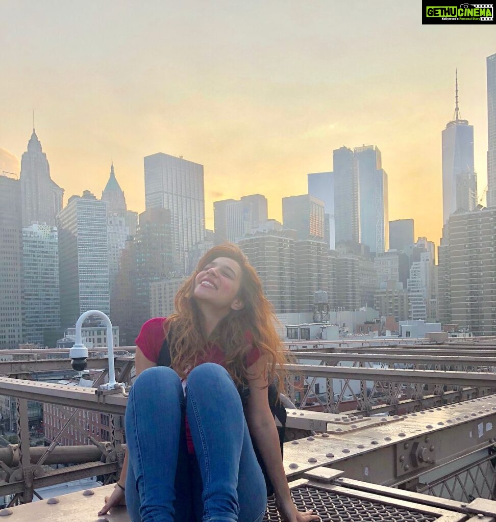 Benafsha Soonawalla Instagram - Brooklyn Bridge