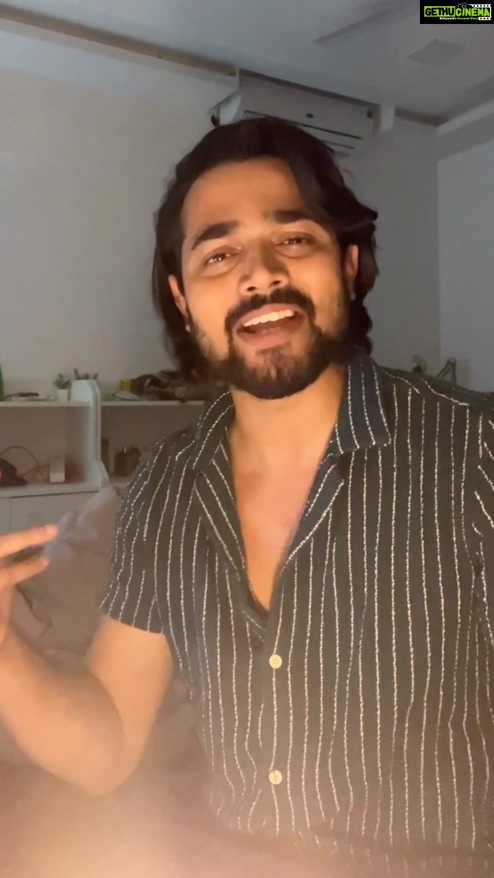 Bhuvan Bam Instagram - Saat sau satathar… saat sau sathatar… still can’t pronounce it. Par occasion jitna special hai, offers usse bhi zyaada amazing hain. Jao, loot lo. @themancompany ka 7th birthday jo hai. Wish kar dena besharmon. 🤪#GreatGroomingGala #TheManCompany #GentlemanInYou