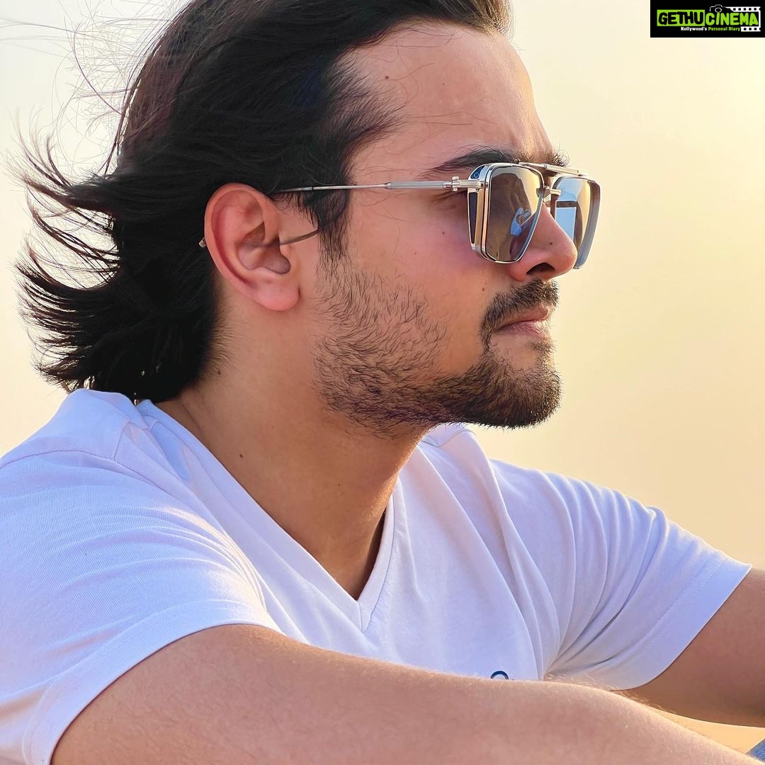 Bhuvan Bam Instagram - Which song reminds you of the desert? @visit.dubai