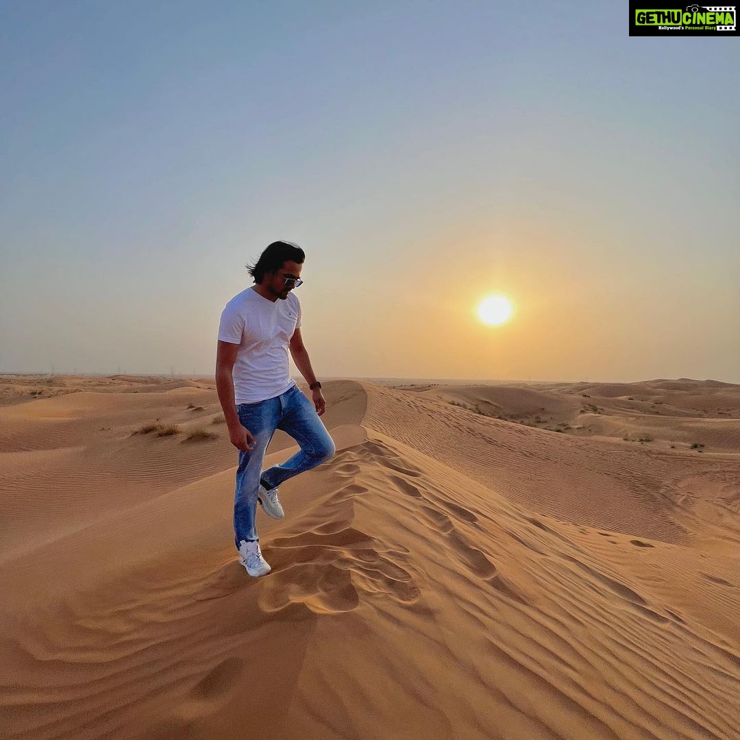 Bhuvan Bam Instagram - Which song reminds you of the desert? @visit.dubai
