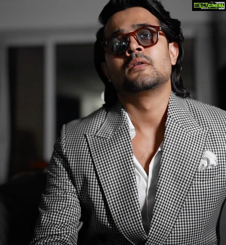 Bhuvan Bam Instagram - Most Stylish Creator! 🖤 Thank you #HTStyleAwards for this! @htcity