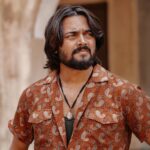 Bhuvan Bam Instagram - Mera naam Vasant Gawde. Pyaar se log mujhe Vasya bulaate hain. Apni duniya se milvaaunga jald, @disneyplushotstar par! #TaazaKhabar #HotstarSpecials