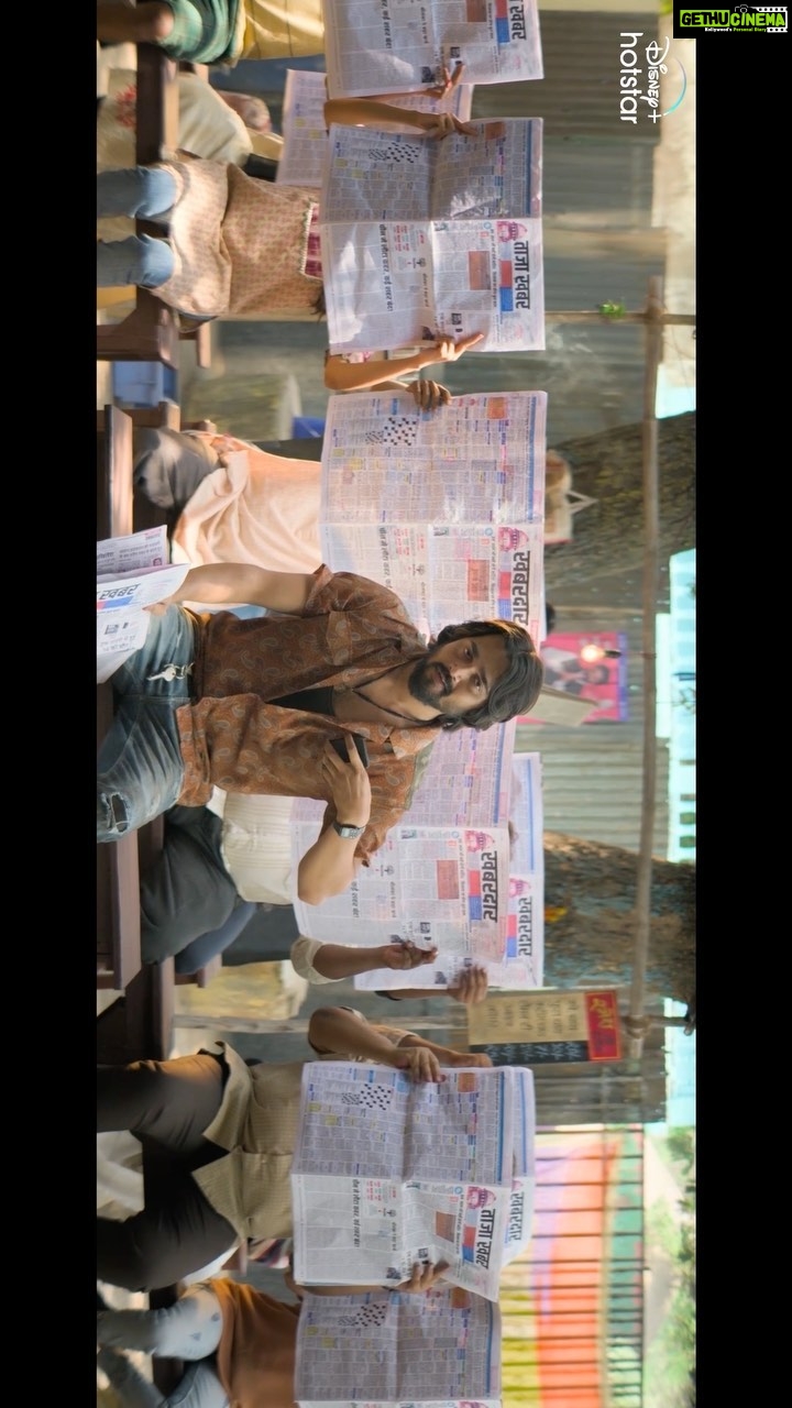 Bhuvan Bam Instagram - With good karma on one’s side, can one man set out to become a master of his own destiny? Meet Vasya from my OTT debut #HotstarSpecials #TaazaKhabar only on @disneyplushotstar Meet the cast & hop on to this miraculous journey along with Shriya Pilgaonkar, Prathmesh Parab, Deven Bhojani sir & me. Can’t wait to bring this to you soon. 🙏🏻 @shriya.pilgaonkar @prathameshparab @devenbhojani.official @nitspits @atishanaik @rohitonweb @himank.gaur @abbasdalal @hussain.dalal @remydalai @arvin.bhandari @bbkvproductions @disneyplushotstar @musicalsaurabh @jarvisintune #TaazaKhabar #HotstarSpecials #TaazaKhabaronHotstar #BhuvanBam #BBKiVinesProductions